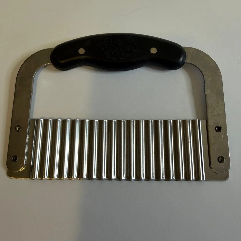 Pampered Chef Crinkle Cutter Stainless Steel Wavy Blade Vegetable Slicer 1089